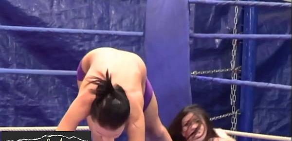  Euro lesbians orally pleasured after fighting